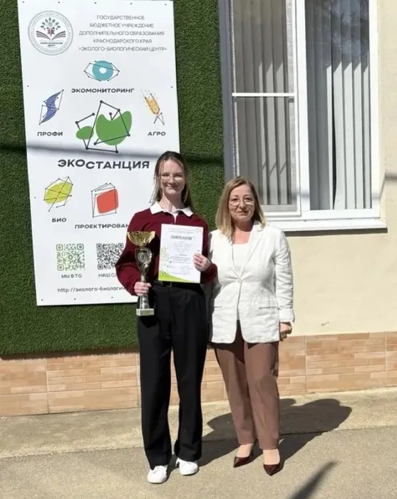 mH-0OAUSnoi7y02uRTGVldTOaiKCxR70XiL_CQ2TUVF0WfcpnpYmFDCL_zcnFlljKH5JdYvC8zzYk27bdugw1MQR