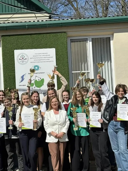 VESSJ5MHUCHEruVQuWLq__bkpezj7j_hF2sN_WIbkClxMhF8QS7b9wREn9kgIHbIUD5FWwAAWUKupr28_sGC4aWU